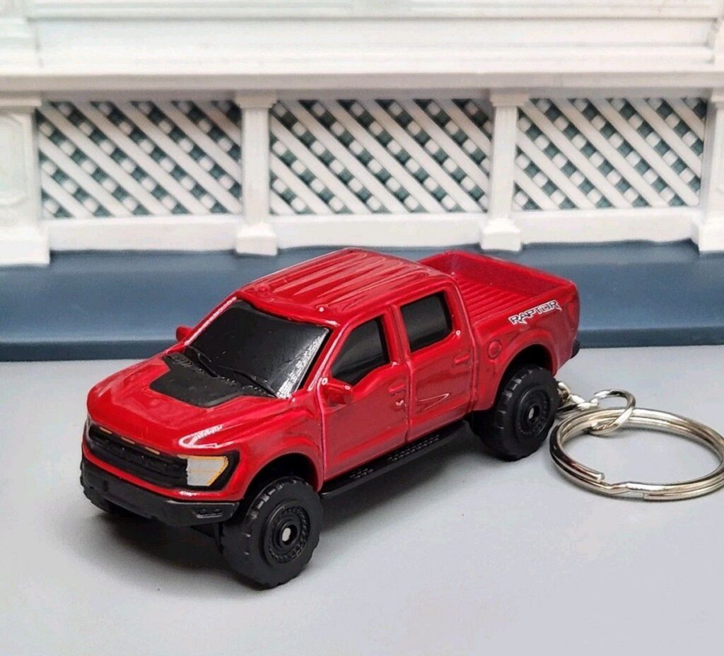 modkar pickup truck toy car key chain with push back action black (copy)